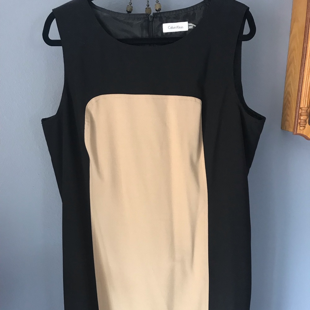 Calvin Klein body con work attire dress
